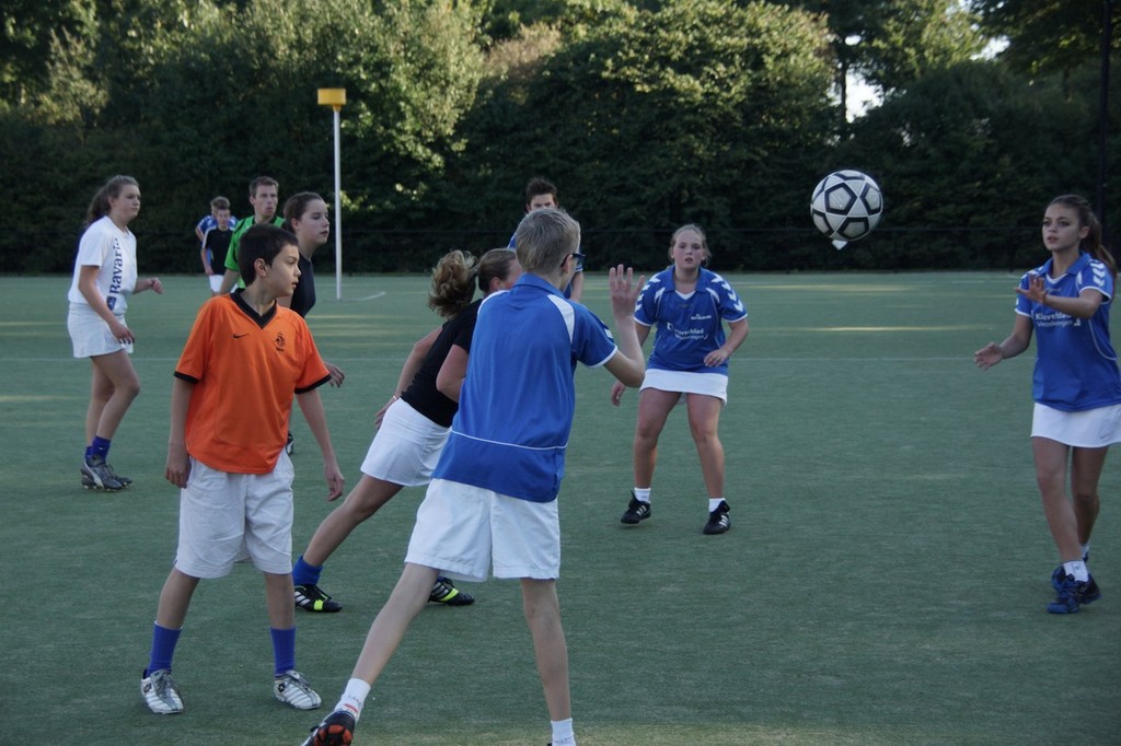 KV Tilburg C2  28 september -007.jpg